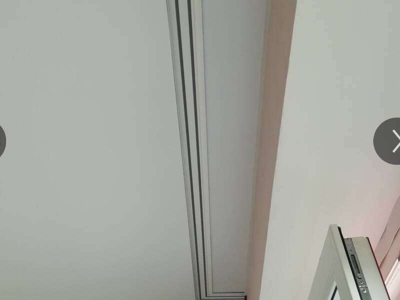 gallery-item